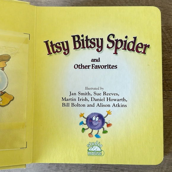Mother Goose Nursery Rhymes 2002 with spider toy no CD - Picture 5 of 12